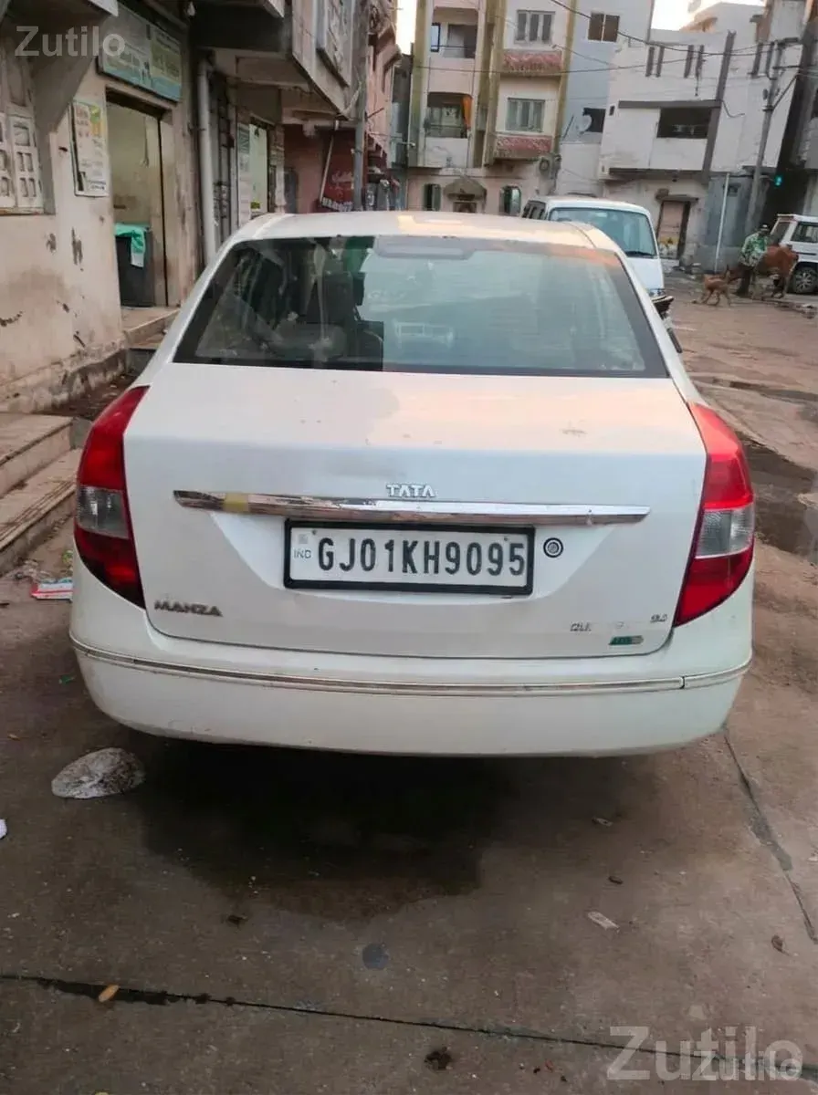 2011 Tata Manza White Sedan - કાર - ધોરાજી - Image 3