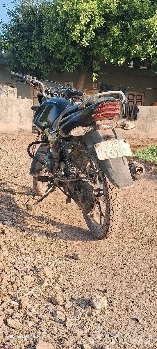Hero Splendor 2017 Used Bike for Sale - Bikes - Bhanvad - Image 2