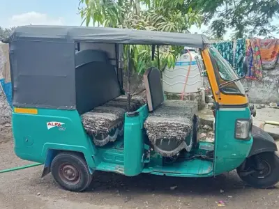 2022 Mahindra Alfa CNG Auto Rickshaw