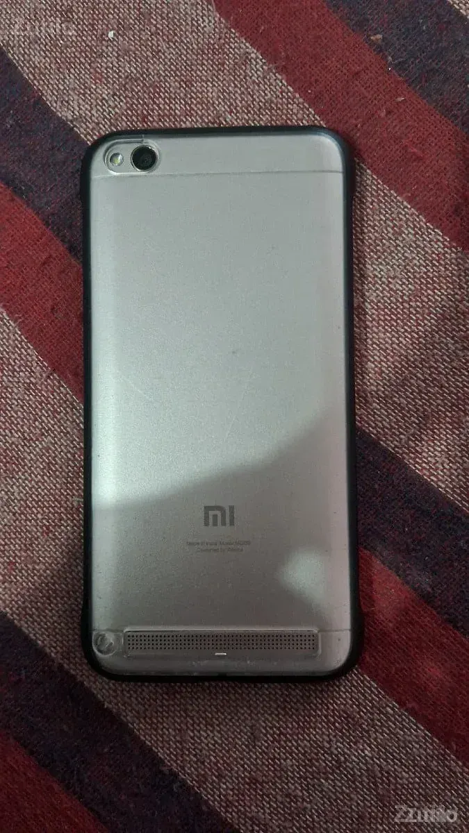 mi redmi 5a - મોબાઇલ ફોન - જુનાગઢ - Image 2