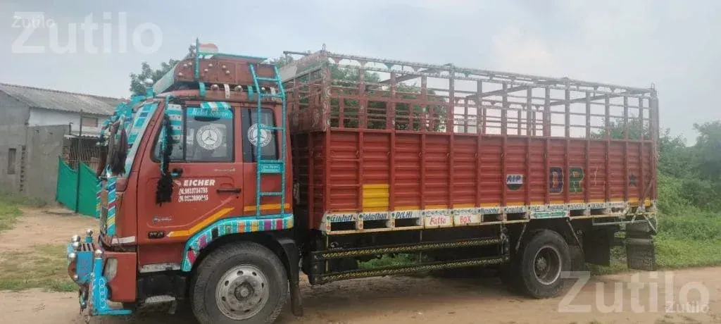 Eicher 3015 Pro 2019 Cargo Truck - Trucks & Lorries - Palanpur - Image 2