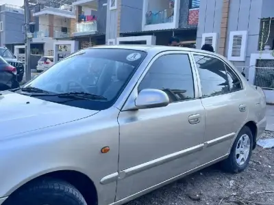 ટીપટોપ કાર ટીપટોપ કાર