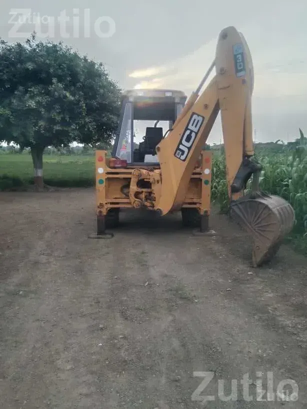 JCB 3D Backhoe Loader 2004 - Construction Vehicles - Khambhalia - Image 2