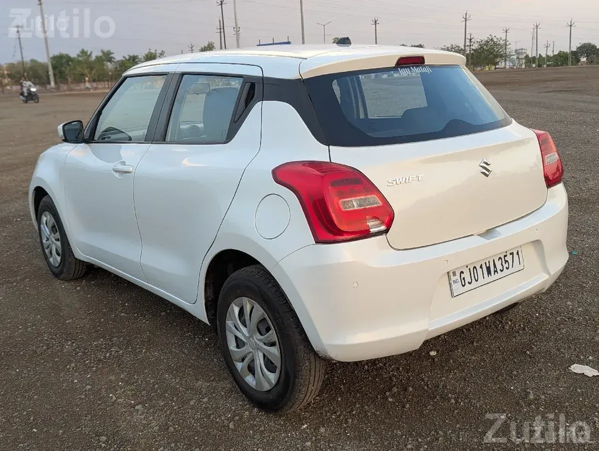 Maruti Suzuki Swift VXI Petrol 2020 - કાર - લાલપુર - Image 3