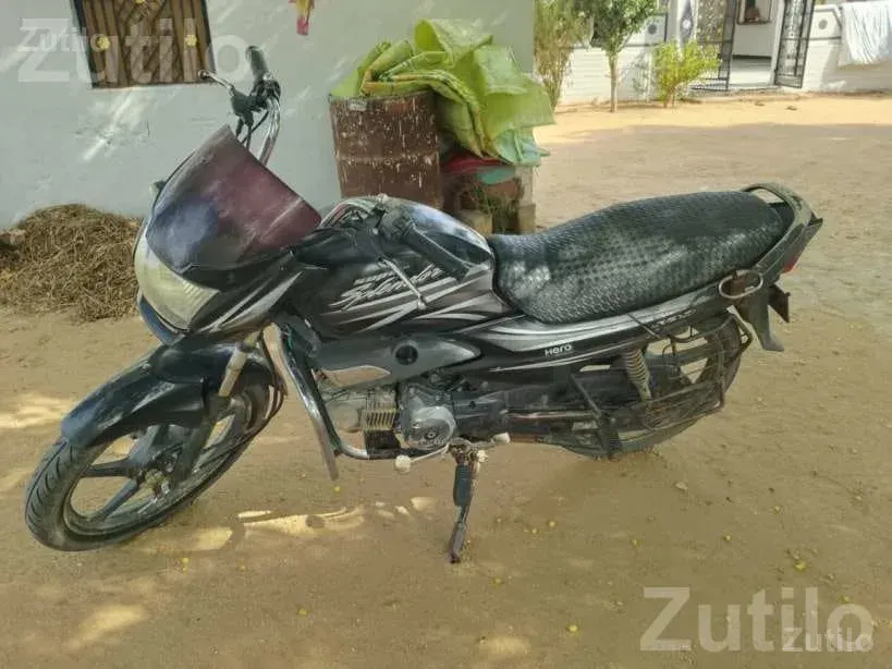 Hero Super Splendor 2017 Motorcycle - Bikes - Dantiwada - Image 3