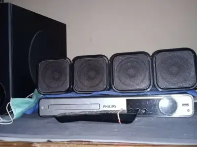 Philips 5.1 home theater Philips 5.1 home theater
