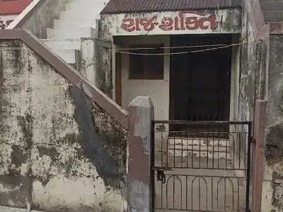 1 BHK House for Sale in Shyaml Park Junagadh 1 BHK House for Sale in Shyaml Park Junagadh