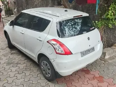 Maruti Suzuki Swift 2013 with Power Windows Maruti Suzuki Swift 2013 with Power Windows