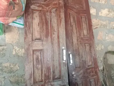 Used Wooden Doors Set of 2 Used Wooden Doors Set of 2