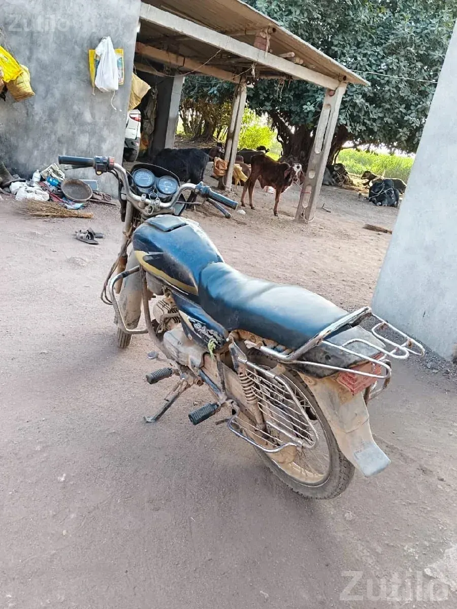 Used 2002 Bike for Sale As-Is - બાઇક્સ - ખંભાળિયા - Image 3