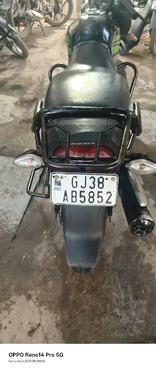 Honda CD110 2018 Bike in Good Condition - બાઇક્સ - માંગ્રોળ - Image 4