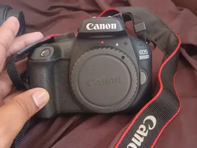 Canon EOS 3000D DSLR Camera Body