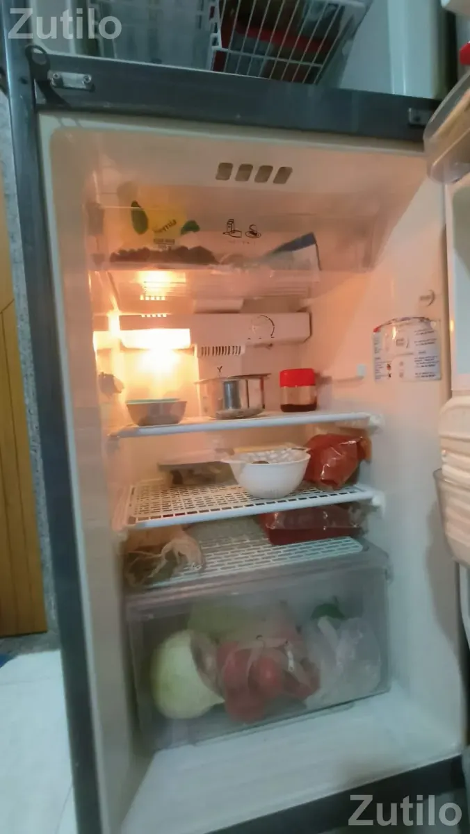 Refrigerator Whirlpool - Refrigerators - Ahmedabad City - Image 3