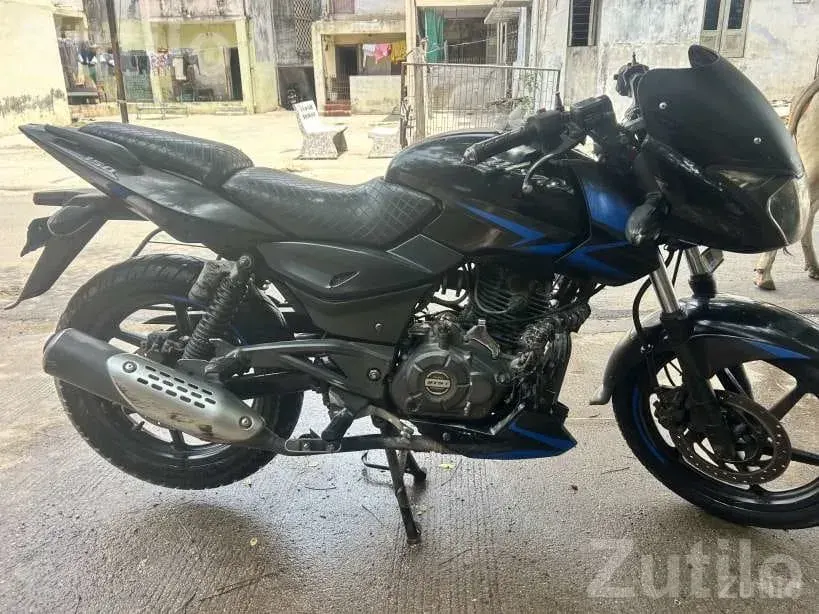 2019 Bajaj Pulsar First Owner Bike - Bikes - Nadiad - Image 5