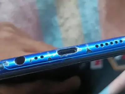 Used Blue Smartphone Working Condition Used Blue Smartphone Working Condition