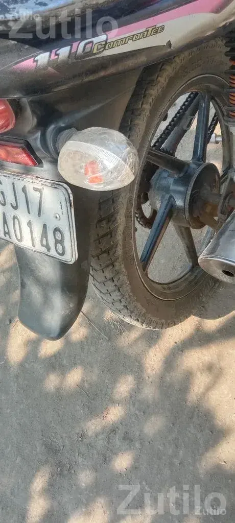 2008 Motorcycle with RC Book and Self Start - Bikes - Ghoghamba - Image 2