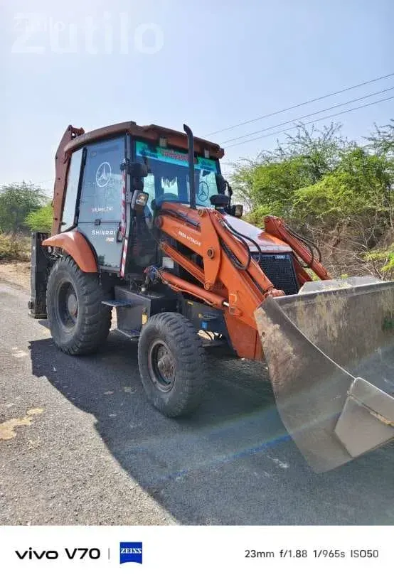 JCB Hitachi 2023 Excavator Machine - Construction Vehicles - Kankrej - Image 3