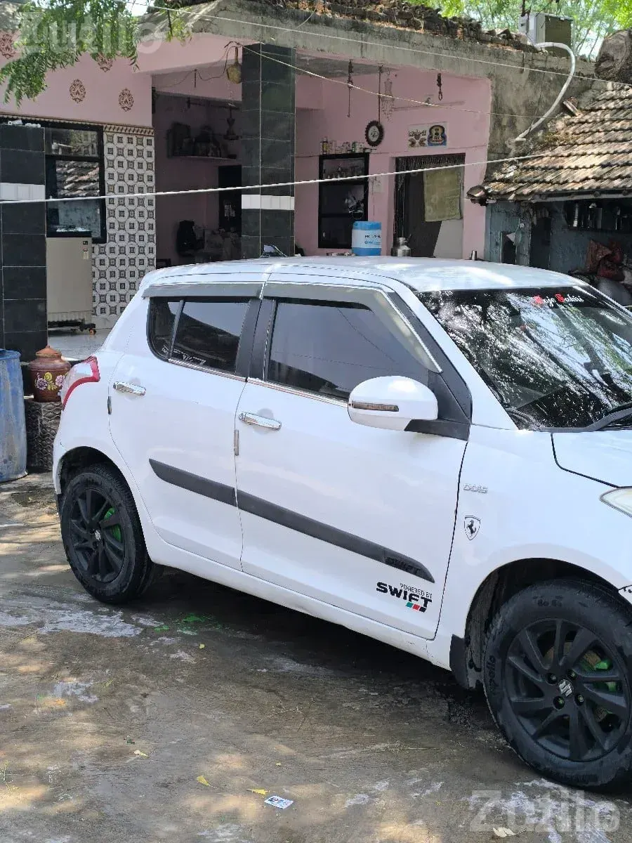 Maruti Suzuki Swift 2013 Used Car - Cars - Rajkot City - Image 3