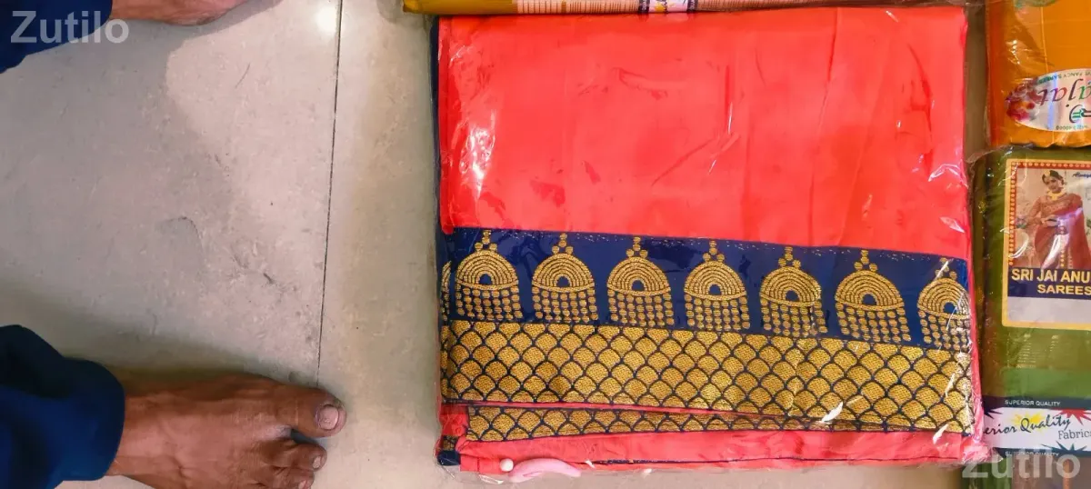 Nayi Silk Saree 250 Rs Per Piece Bapunagar Ahmedabad - મહિલાઓના કપડા - અમદાવાદ શહેર - Image 4