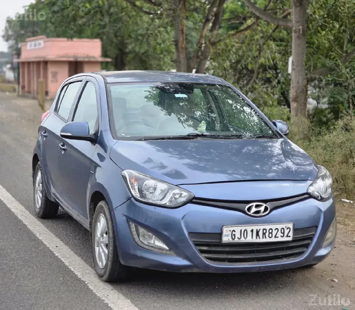 Hyundai i20 sports petrol cng - Cars - Rajkot City - Image 3