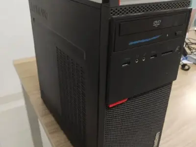 Lenovo Desktop Computer Core i3 6th Gen 8GB