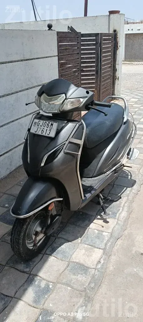 2019 Scooter for Sale with Insurance and Fitness - બાઇક્સ - વડોદરા શહેર - Image 2