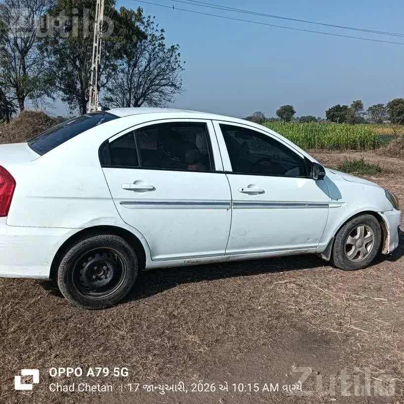 Hyundai 2010 Diesel Sedan in White - Cars - Sihor - Image 4