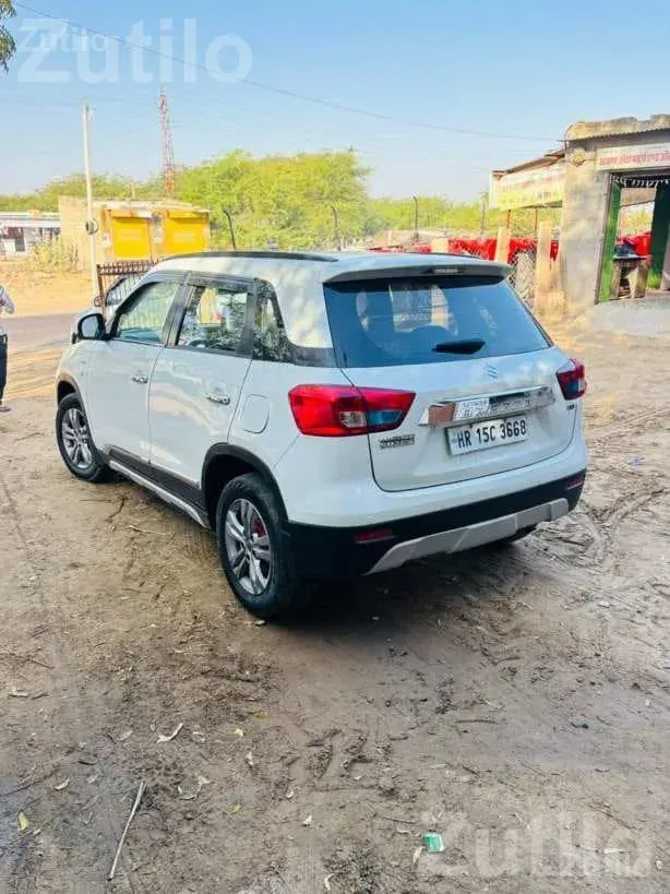 2016 Maruti Suzuki Vitara Brezza ZDi - કાર - થરાદ - Image 2