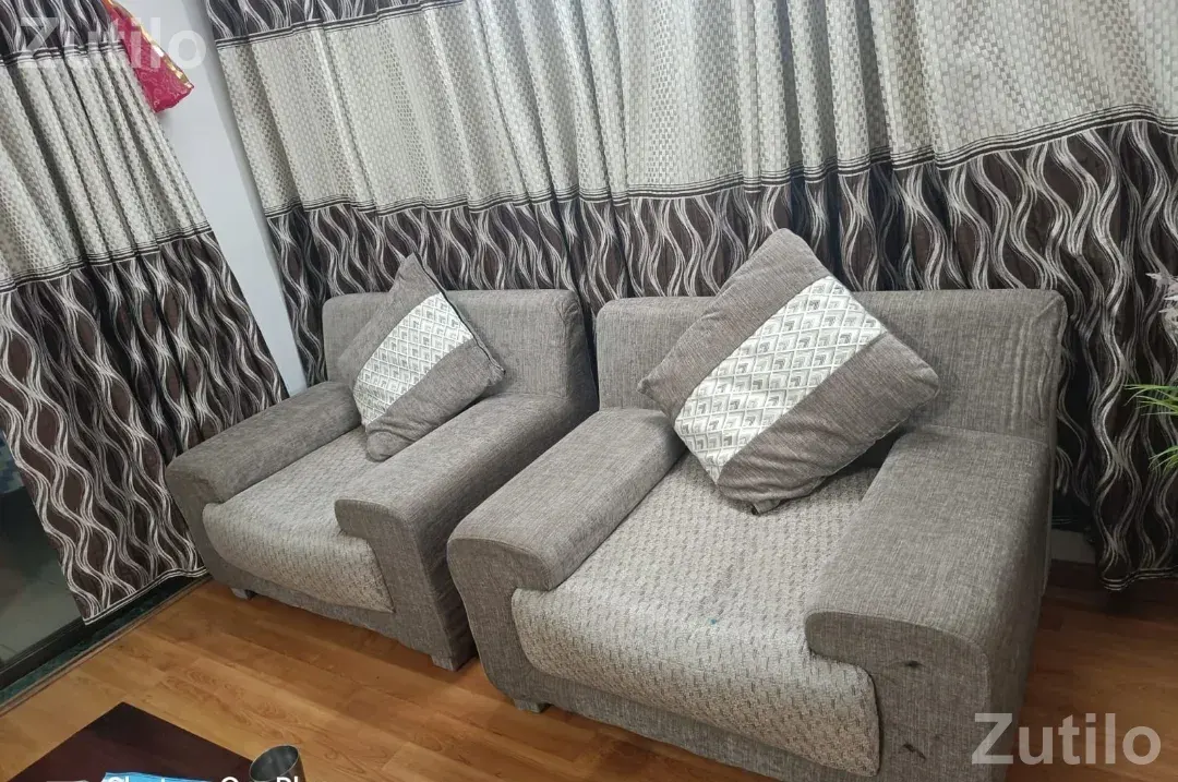 Luxury sofa set (3+1+1 seater) - Sofa Sets & Couches - Ahmedabad City - Image 4