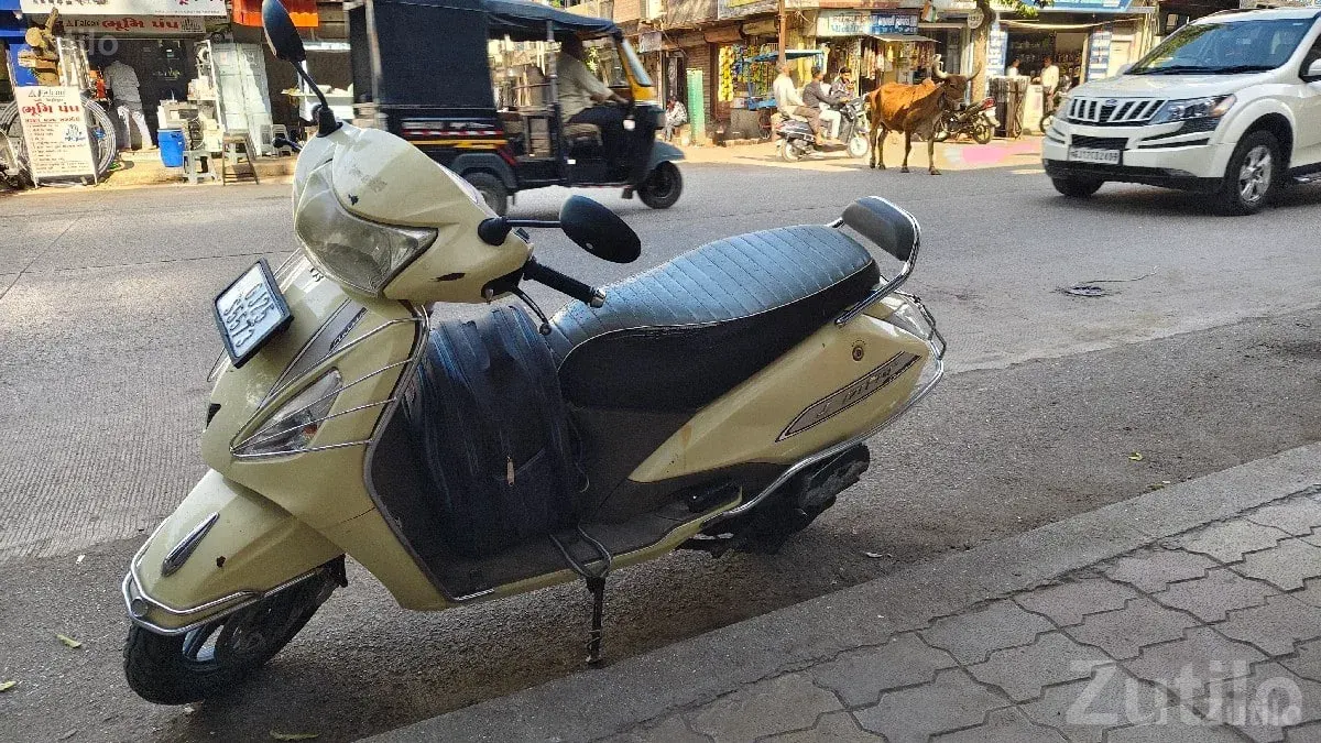 Mahindra Gusto 2018 Scooter for Sale - બાઇક્સ - આદિત્યાણા - Image 3