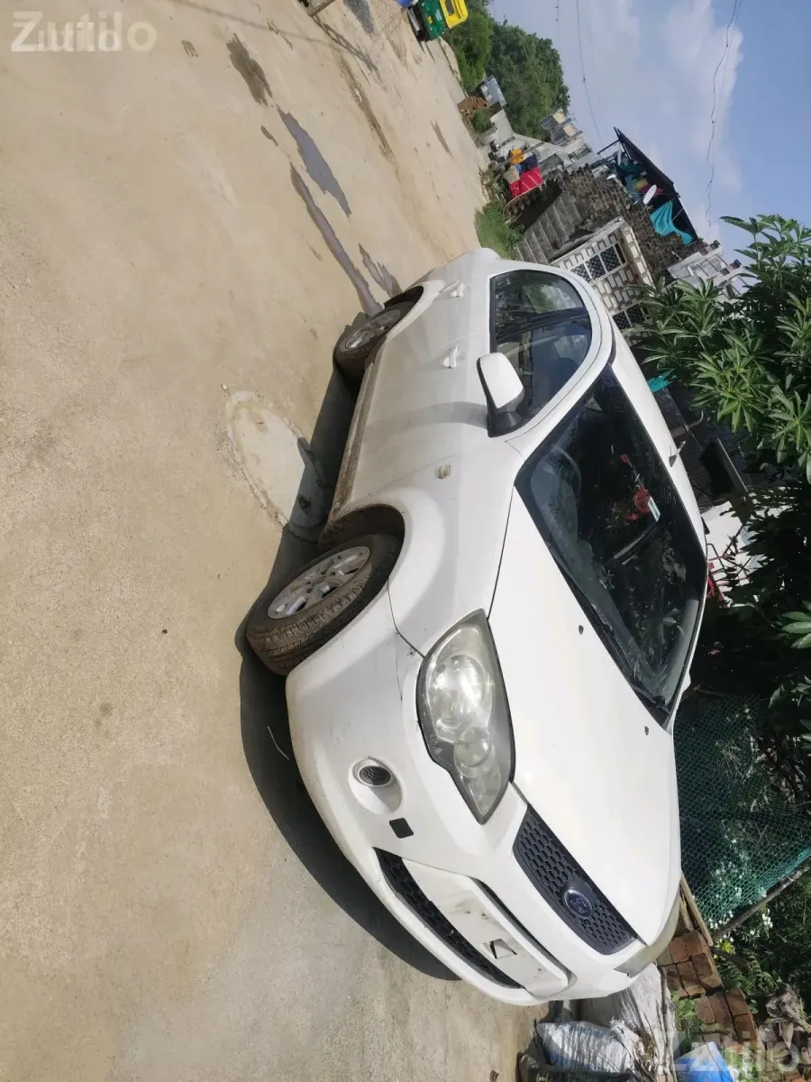 Ford Fiesta 2014 Diesel Sedan - Cars - Savli - Image 4