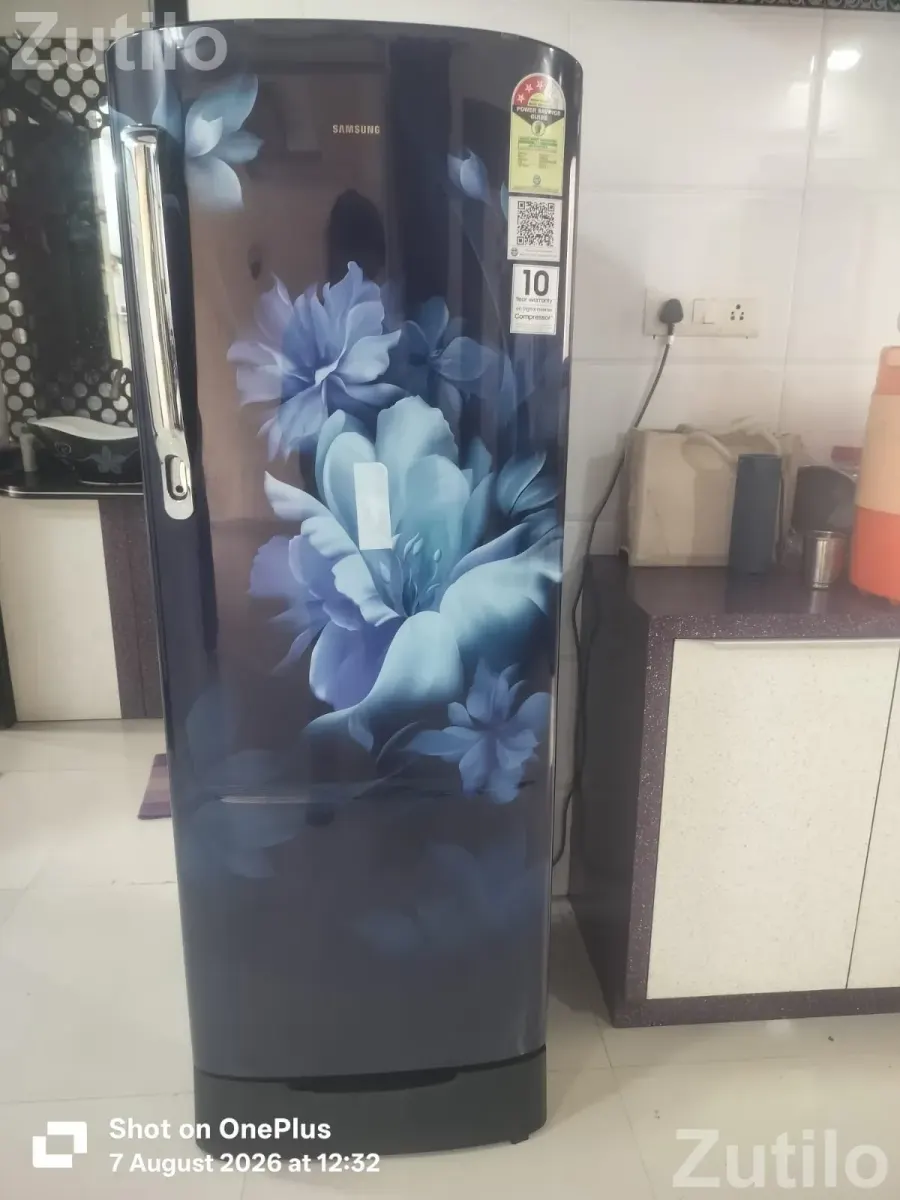 Samsung Refrigerator - Refrigerators - Kamrej - Image 2
