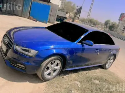 Audi A4 2014-2015 Blue Sedan Audi A4 2014-2015 Blue Sedan