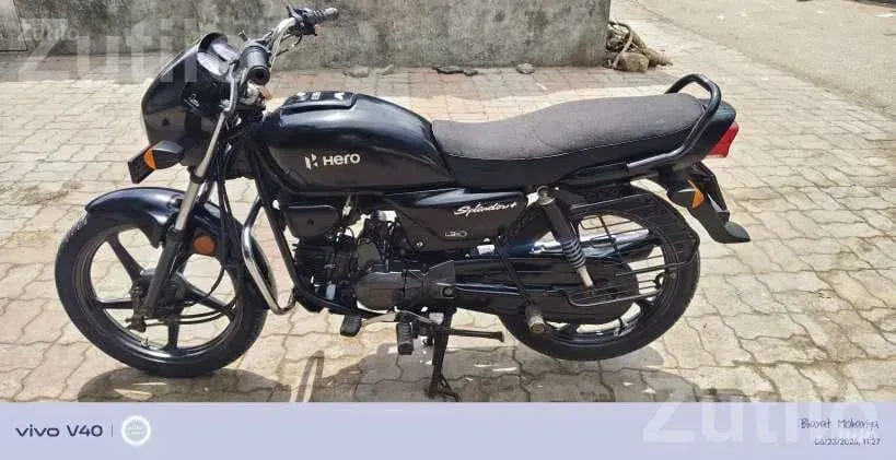Hero Splendor Plus 2023 First Owner Bike - બાઇક્સ - જુનાગઢ - Image 3