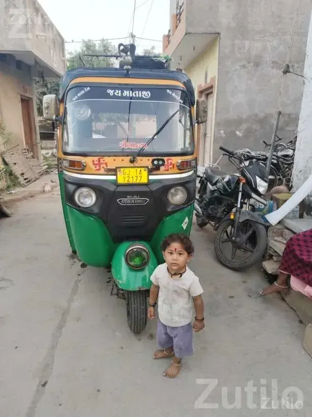 2021 Bajaj Maxima Petrol CNG Auto Rickshaw - ઓટો રિક્ષા - ગોંડલ - Image 3