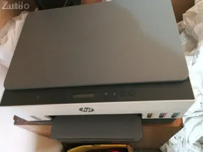 HP Inkjet Colour Printer with Lamination Machine HP Inkjet Colour Printer with Lamination Machine