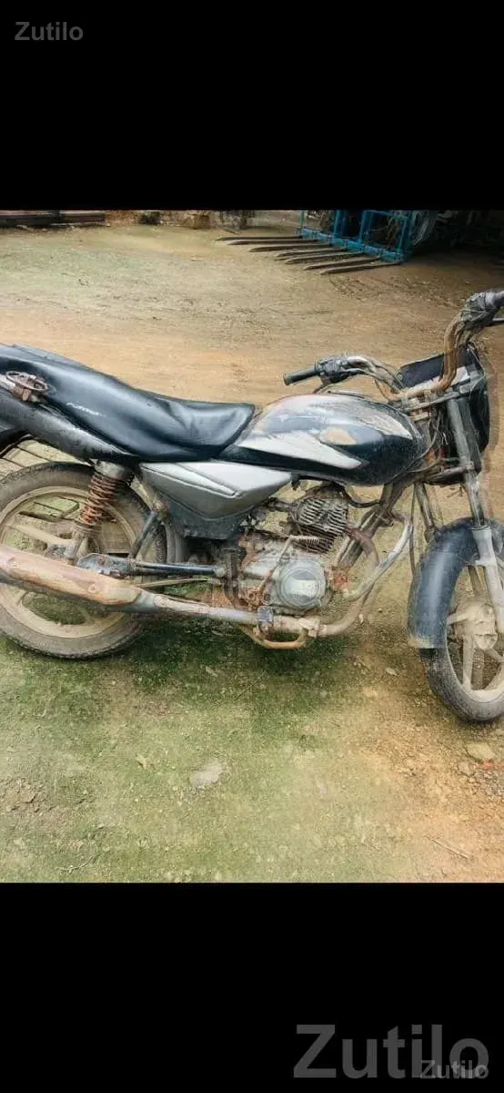 Used Bajaj Platina Bike 2010 Model - Bikes - Bhanvad - Image 2