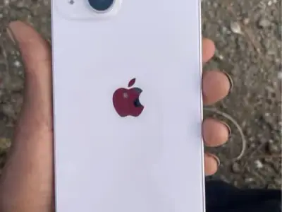 Apple iPhone 13 White Dual Camera Apple iPhone 13 White Dual Camera