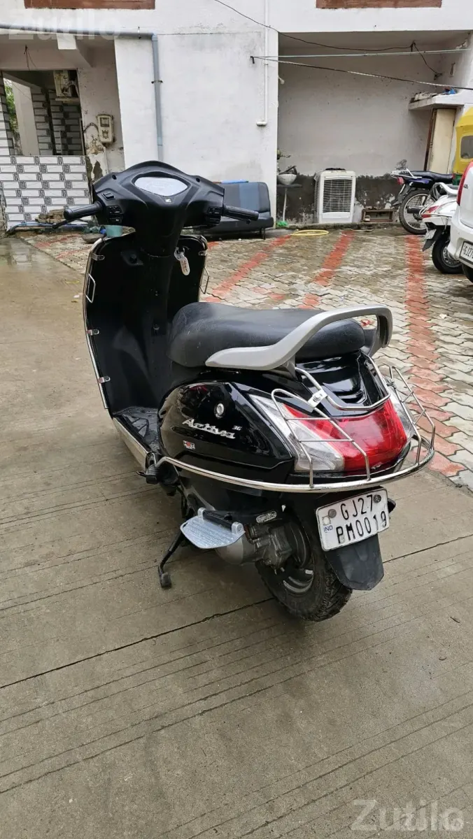 2017 Honda Activa 3G Scooter - બાઇક્સ - અમદાવાદ શહેર - Image 4