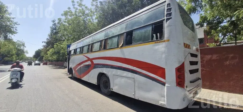 2012 Ashok Leyland 56 Seater Bus - બસ - અમદાવાદ શહેર - Image 5