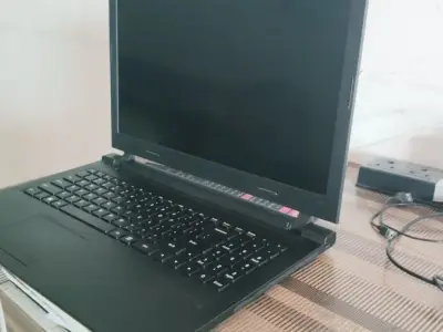 Lenovo Laptop 4GB RAM 512GB Hard Disk