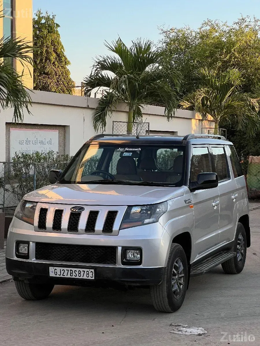 Mahindra Tuv 300 T10 Diesel - Cars - Keshod - Image 3