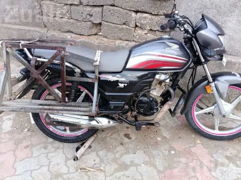 Honda 2020 First Owner Bike - Bikes - Dhokadva - Image 2