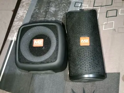 Portable Bluetooth Speakers Set Portable Bluetooth Speakers Set