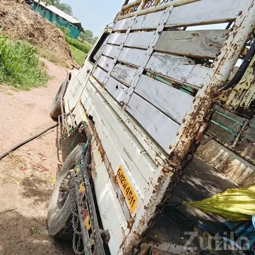 2002 Diesel Max Pickup for Sale - ટ્રક અને લોરી - ધંધુકા - Image 5