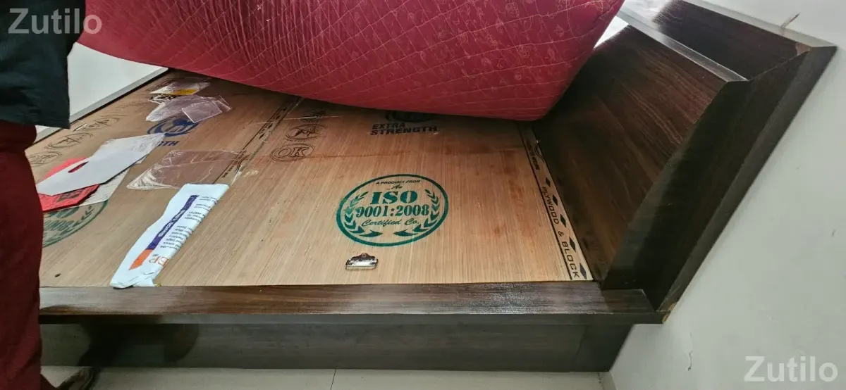 Double Bed dismantle 6 x 7 feet double storage box bed made of wood Palanpur, Surat, Gujarat - Beds & Mattresses - Surat City - Image 3