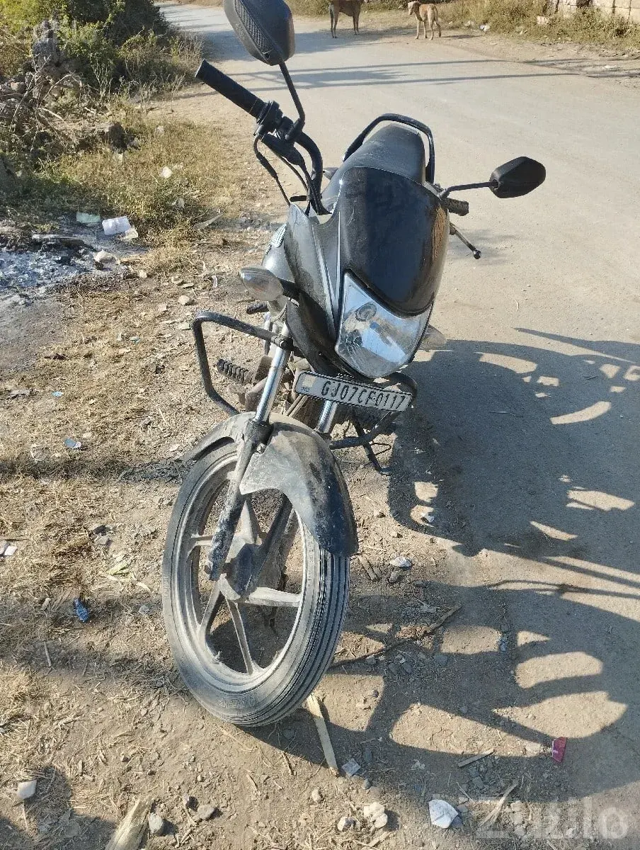 Honda Dream Yuga 2015-16 Used Bike - Bikes - Sutrapada - Image 3