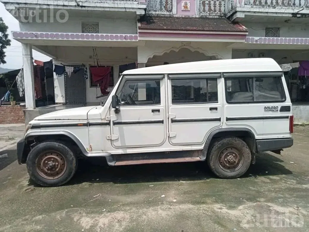 Mahindra Bolero SUV White - Cars - Bhiloda - Image 5
