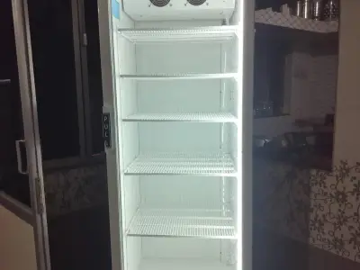 HI-FROST REFRIGERATOR HI-FROST REFRIGERATOR