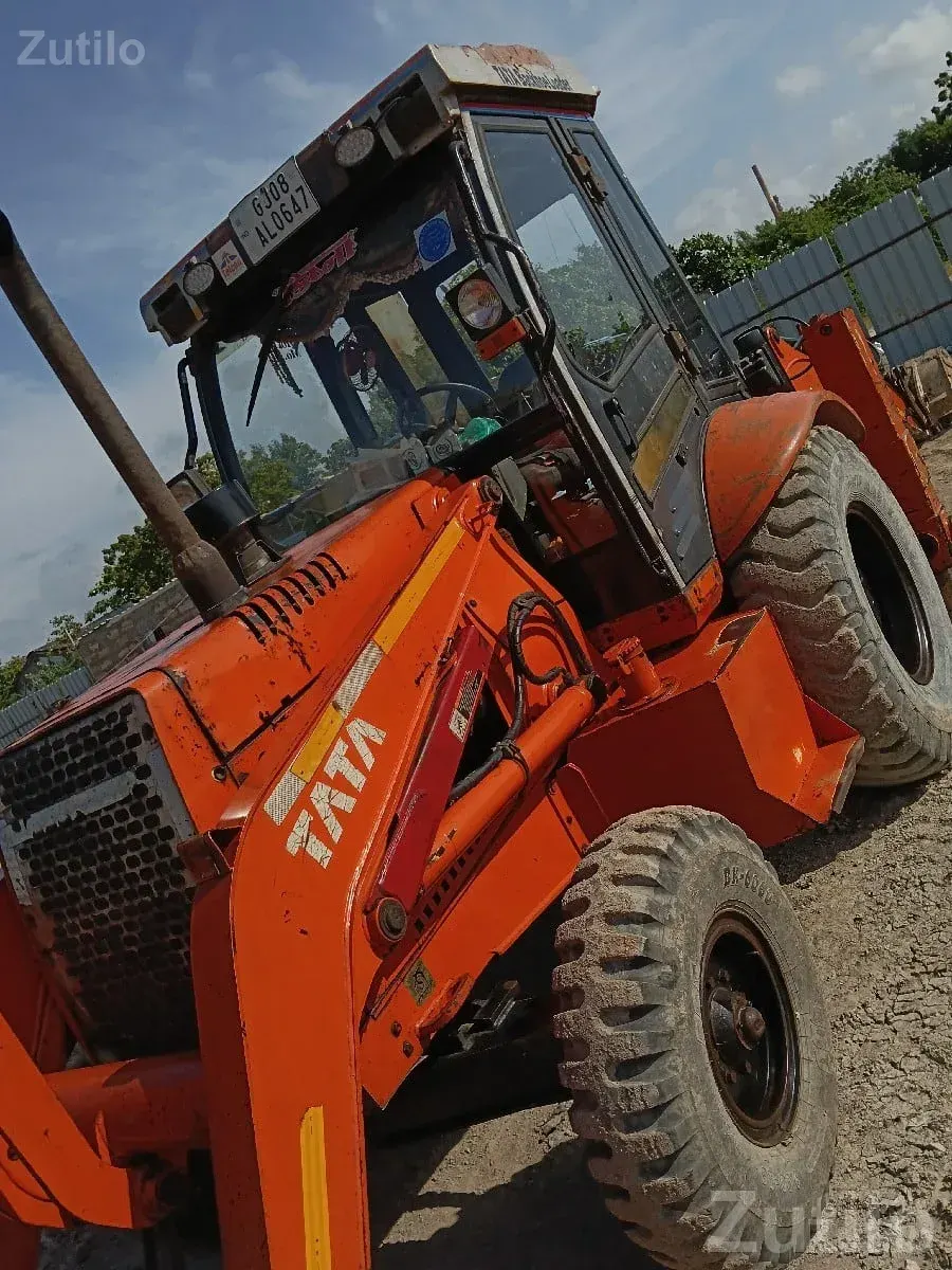 Tata JCB Loader Machine 2017 Model - બાંધકામના વાહનો - દ્વારકા - Image 3
